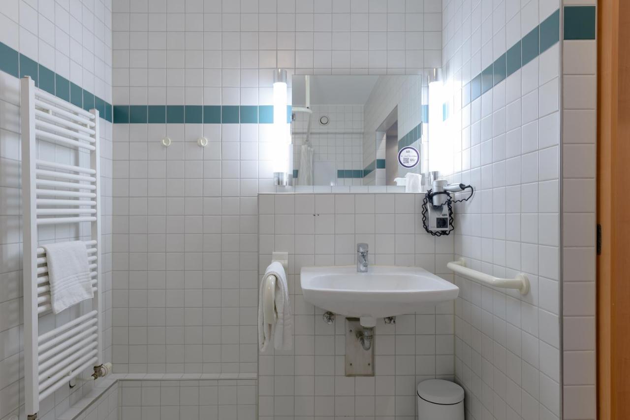 Hotel Ibis Koeln Frechen Zewnętrze zdjęcie